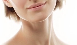 Как ухаживать за кожей шеи и декольте