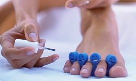 Как самостоятельно сделать педикюр Как самостоятельно сделать педикюр м