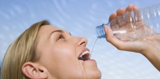 Почему выбирают артезианскую воду?