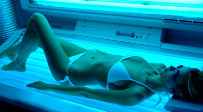 Наклейки для загара, как пользоваться, чем заменить