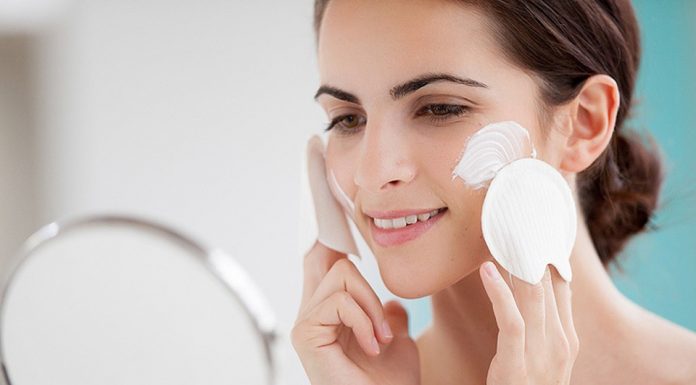 Как использовать солнцезащитный крем при макияже