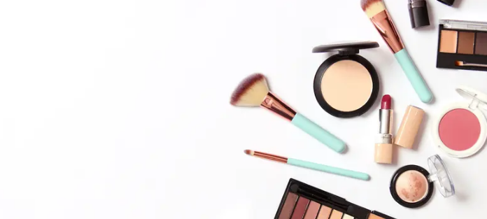 Как максимально использовать свои палитры макияжа