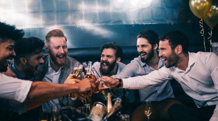 Как организовать мальчишник в Москве, который запомнится жениху на всю жизнь
