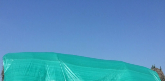 Чем отличается тент тарпаулин, и где его применяют