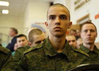 В каких случаях призывнику не придется идти в армию: ответы на вопросы