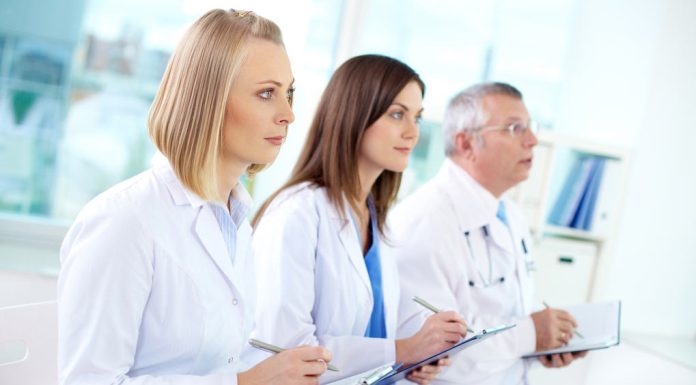 Почему важно проходить повышение квалификации врачей: рекомендации