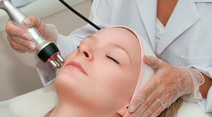 Где получить RF-лифтинг: плюсы