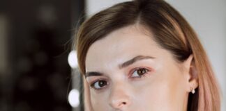 Как удалить милиумы: эффективные методы удаления белых угрей