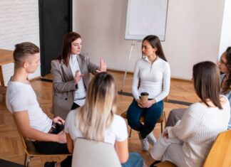 Групповая терапия: плюсы