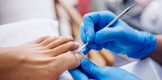 Врач подолог: кто это, какие заболевания могут быть диагностированы