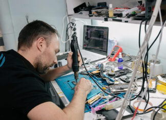 Ремонт телевизоров: что это, зачем нужен