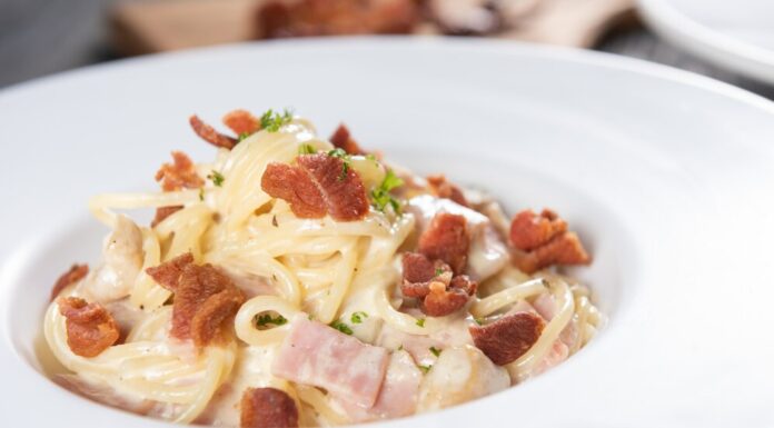 Паста карбонара с беконом: рецепт и секреты приготовления