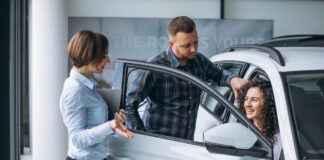 Тест-драйв автомобиля: как выбрать модель и записаться в автосалоне