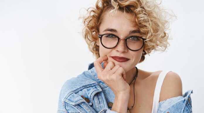 Женские оправы для очков: стиль, комфорт и индивидуальность