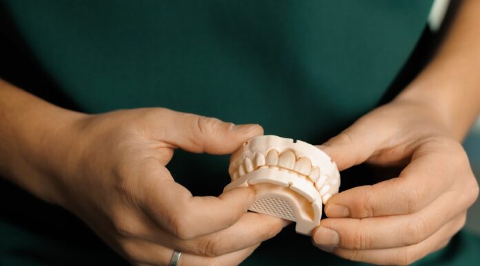 Что можно и нельзя при имплантации зубов: важные рекомендации