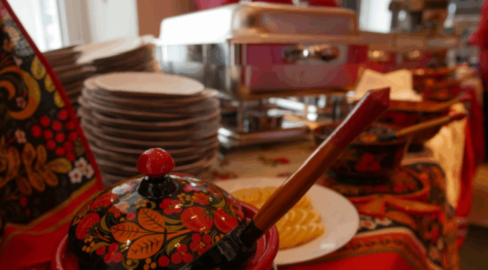 Что такое кейтеринг на Масленицу: современный взгляд на старинный праздник